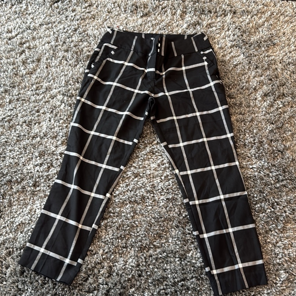 7th Avenue - NY & Company - Work pants Black and white